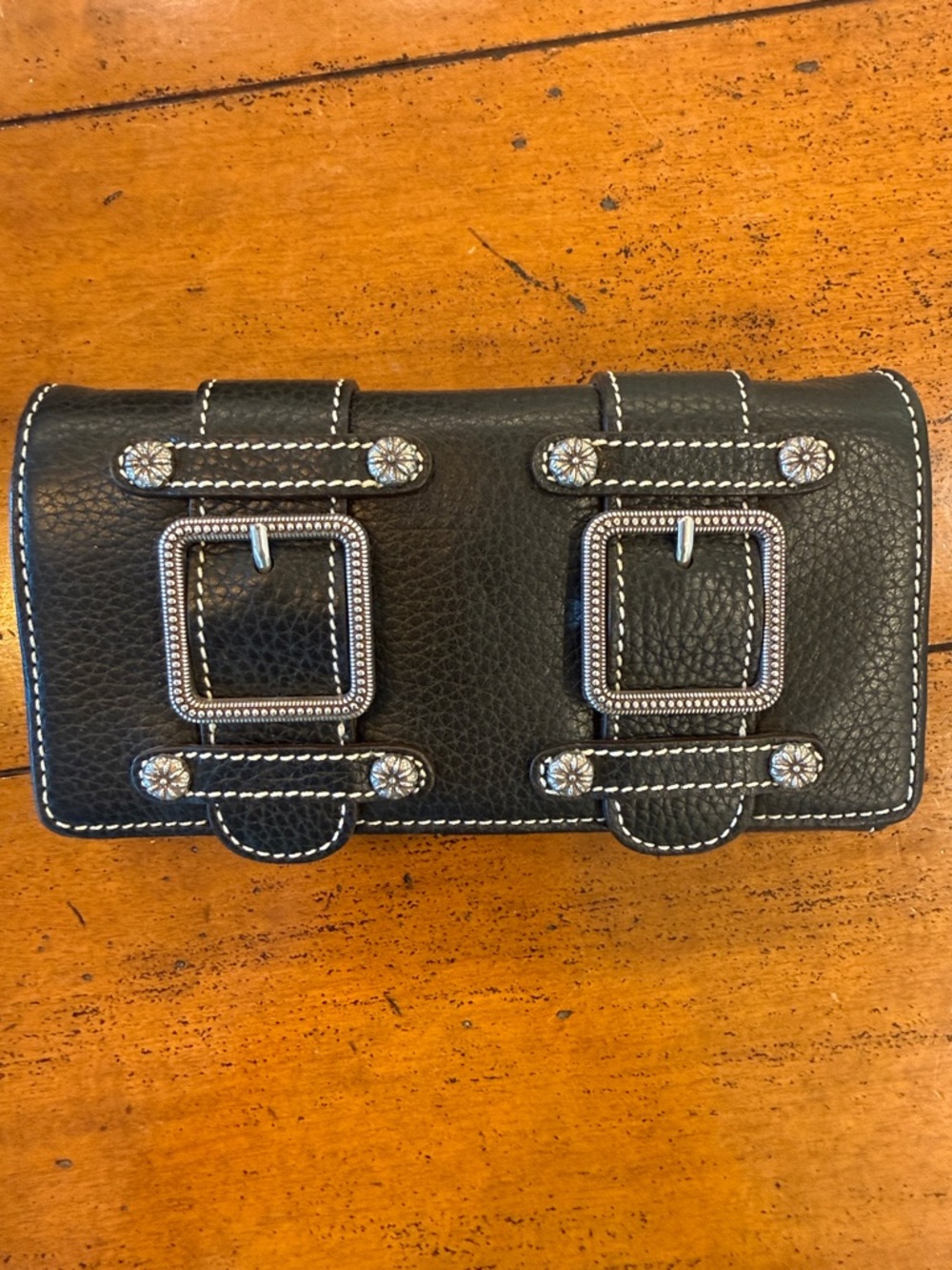 NWOT Brighton Black Leather Wallet Crossbody Organizer Buckle Silver Accent - Picture 14 of 14